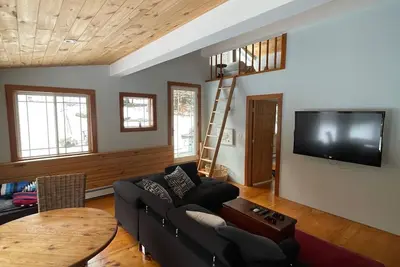 Image de Best Pricing for Xmas, Mlk, and February break. Ski Mt Snow or Stratton