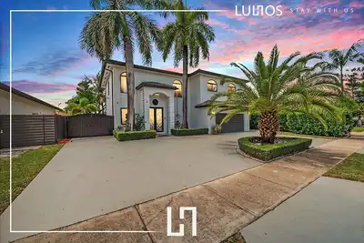 Image de Paradise Resort Heated Pool, Mini Beach, Game Room