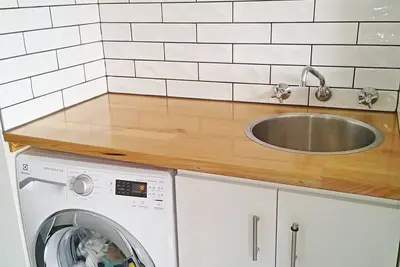 Image de Beachcomber Apartments: Unit 2 (Downstairs)