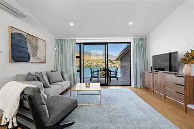 Image de Premium Lakeside Views