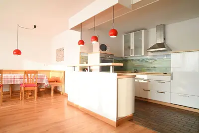 Image de Old farmhouse - Pony