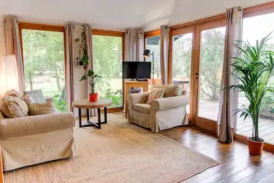 Image de Mas Des Fleurs - Heated pool - Child friendly gardens - Beach 10mins