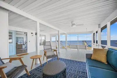 Image de Coastal Fairhope Cottage/Waterfront/Beautiful sunsets view/Screened porch and private pier
