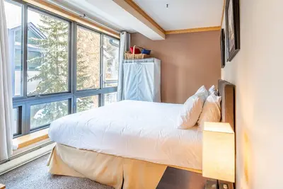 Condo w\/ Private Balcony & Walking Distance to Ski School and Base Area!