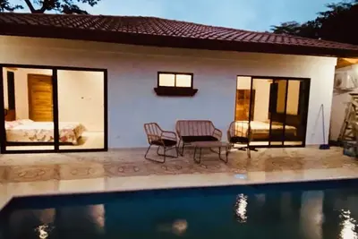 Image de Stylish House w/private pool/patio Casa Mila walking distance to beach and town