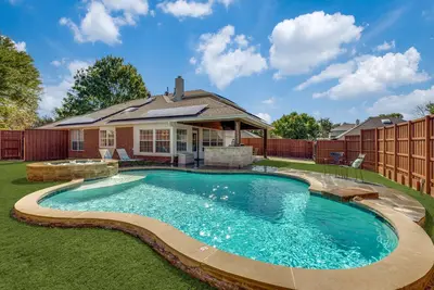 Image de Relax in Style! Hot Tub-Pool-Game Room-Sleeps 12