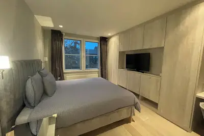 Image de Luxurious 2bd Top Floor Flat, Barons Court
