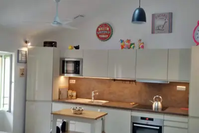 Image de Collioure 20 m from the beach, town centre, very comfortable apartment.