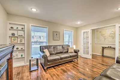 Image de Inviting Ozark Home ~ 31 Mi to Branson!