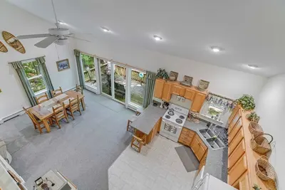 Image de Cozy Family Cottage in White Mountains access to Pool, Hot Tub, WiFi, Gym, Sauna