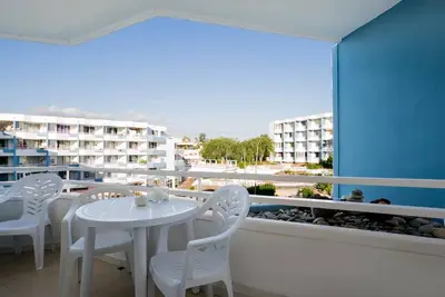 Image de 313 Parc vert avec piscine et jardin privé