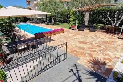 Image de Villa with antique charm and modern comfort