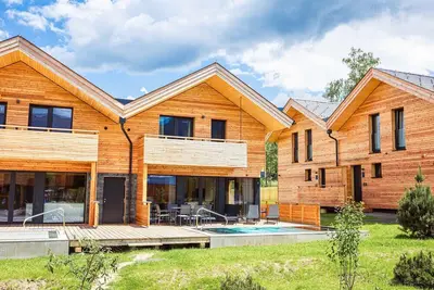 Agréable maison de vacances avec piscine