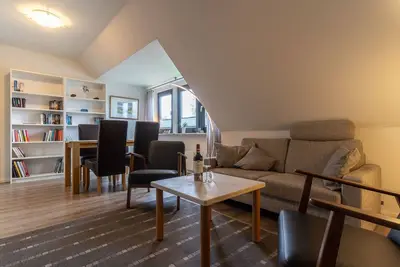 Image de 3-room apartment on the 1st floor of a detached house with infrared cabin and balcony.