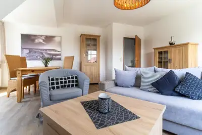 Image de Geschmackvolle und Moderne 2- Zimmerwohnung mit Balkon fĂĽr 4 Personen