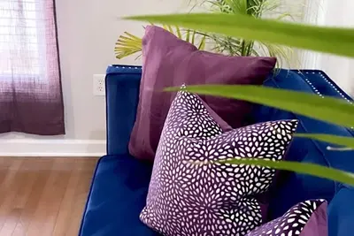 Image de South Charlotte Townhome and Content Space