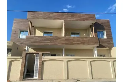 Image de hidoussi house