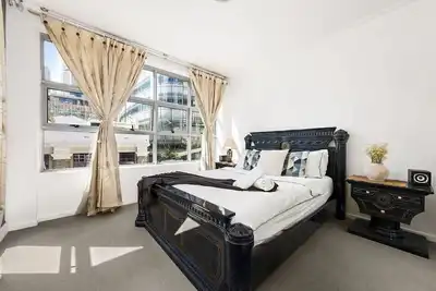 Image de A Stylish Apt for 6 Right Next to Darling Harbour