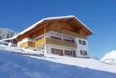 Image de Mormenta Ganda, Mormenta Ganda