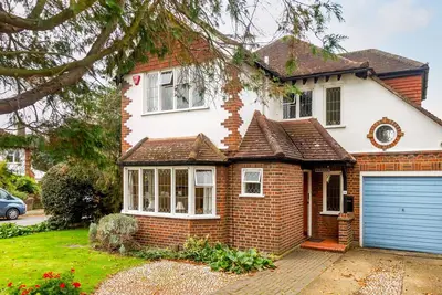 Image de Jeanettes  with 4 bedrooms and 1 bathrooms