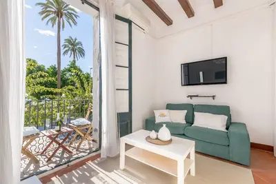 Image de Vistamar 1: Charming seafront.