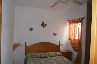 Image de Apart. for 2-3 per. with garden, air conditioning and wifi. 5% or 10% discount.