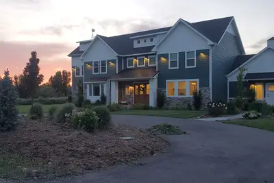 Image de Spacious Country Manor