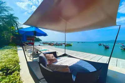Image de Beachfront Apartment - Walk in the sand!