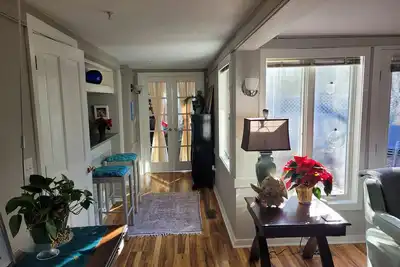 Image de New Seabury, Mews Village, walking, biking and boating, 2 miles from beach