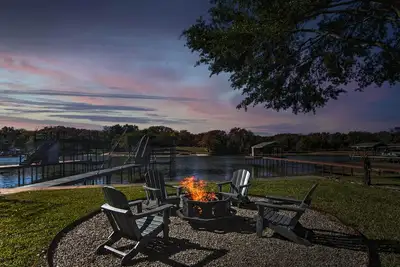 Image de Lakefront Home w/ Dock in Mabank: Near Golfing!