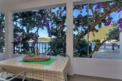 Image de Appartement et Chambres Nikola (38301-A9) - Zastrazisce - île de Hvar