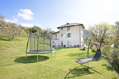 Ricomilla-Ulivo -Balcony, Garden & Privat, Roè Volciano, Italy