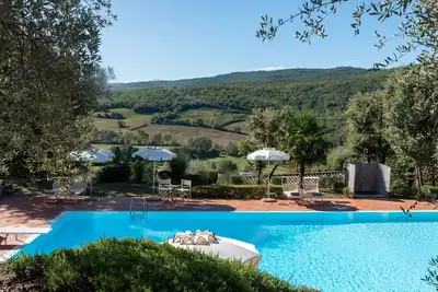 Image de 9- Villa La Quercia