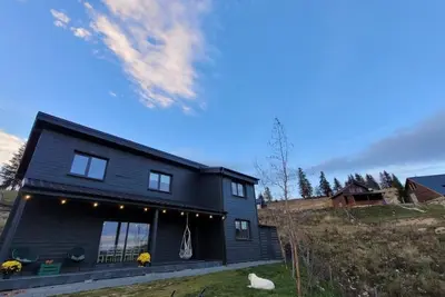 Image de Black wood Cabin near to ski resort with  fantastic mountain view