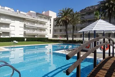 Image de Appartement \"Mar d'Or 126\" près de la mer avec piscine partagée et Wi-Fi