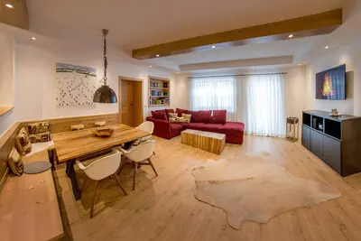 Image de Alpine Chalet 4 ***** Naturally beautiful vacation