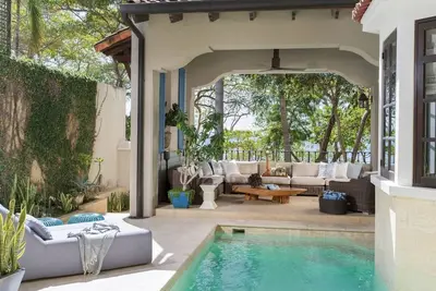 Image de Oceanfront Retreat with Private Pool in Las Catalinas Beach Town
