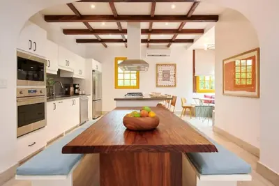 Colorful Flat Great for Families at Las Catalinas Beach Town