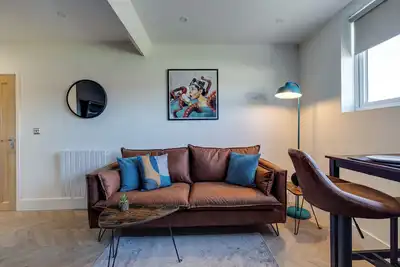 Image de Apt 4 - North Marine Villa - Modern apartment near North Bay Beach.