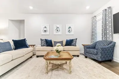 Image de New 7br Luxury House Near Beaches *Sleeps 14