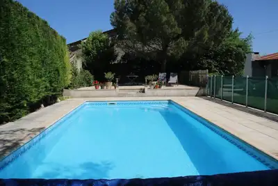 Image de Gorgeous house with pool, beautiful grounds, in a village with bar and baker