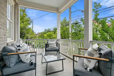 Image de Spring St - Downtown - Walk Everywhere!