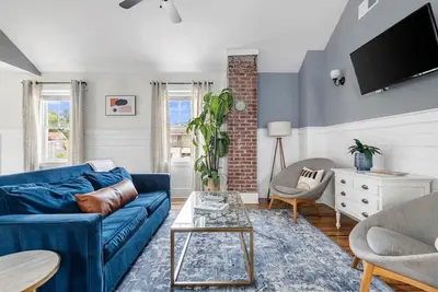 Image de Downtown Duplex - Spring St