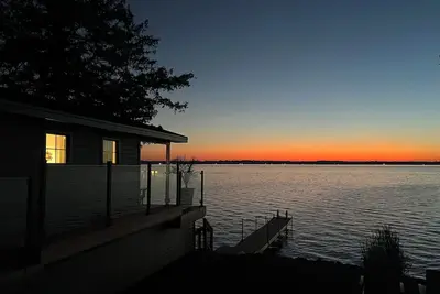 Image de Lakefront Winter Wonderland – Book a Magical Christmas Week Away-Stunning Views!