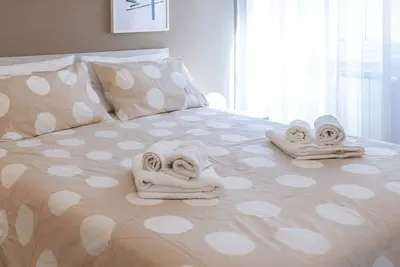 Image de [Colosseum 15 min] A/C & Netflix Free