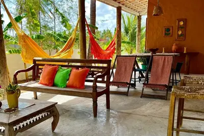 Aloha residence, rustic, comfortable, a few meters from the beach.