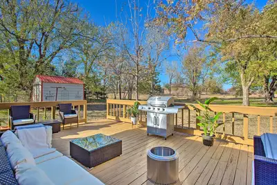 Gorgeous Edmond Escape w/ Deck & Private Yard