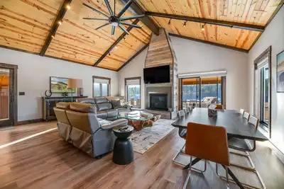 Image de Stay & Play in the Northern Black Hills– Luxury, Adventure & Unforgettable Views