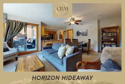 Image de Horizon Hideaway - Downtown Condo - Rooftop Hot Tubs