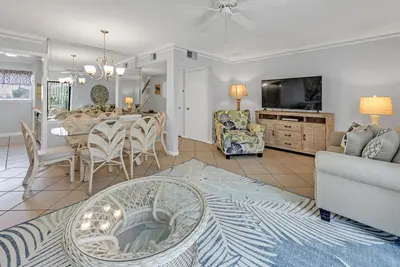 Image de Southbay by the Gulf 102 | Patio, Pools, Tennis + More!